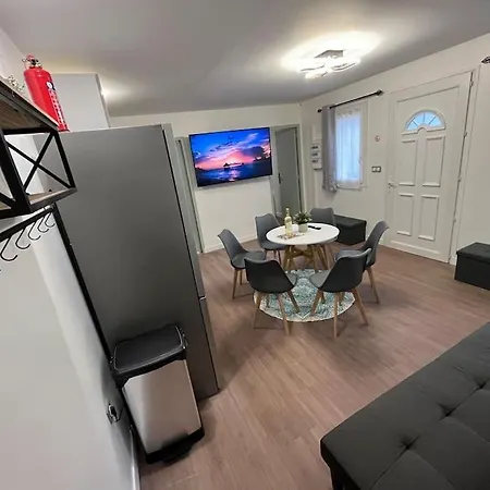 K2 - Maison 15 Min Paris Parc Expos - 3 6 Lits Holiday home Bagneux (Hauts-de-Seine)